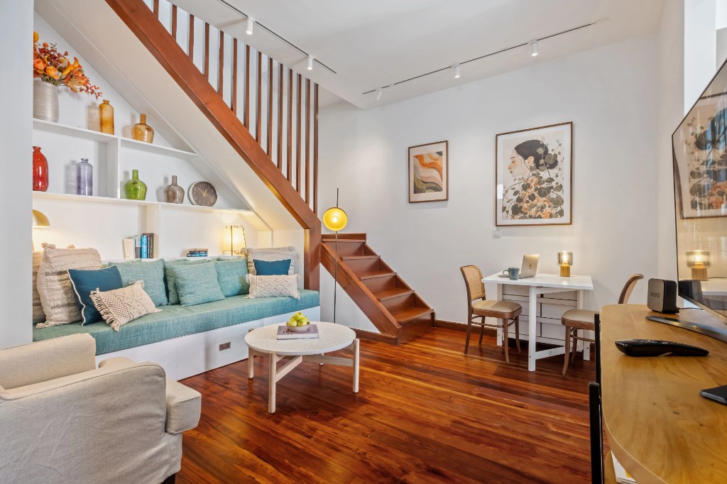 Lounge and workspace nook at Casa de Pico